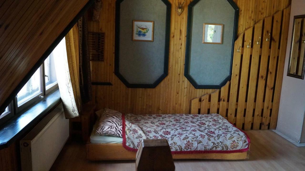 Guest House Jumiezis Pļaviņas エクステリア 写真